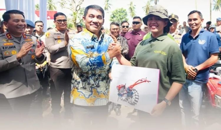 Perkuat Ketahanan Pangan Nasional, Gubernur YSK Panen Raya Jagung