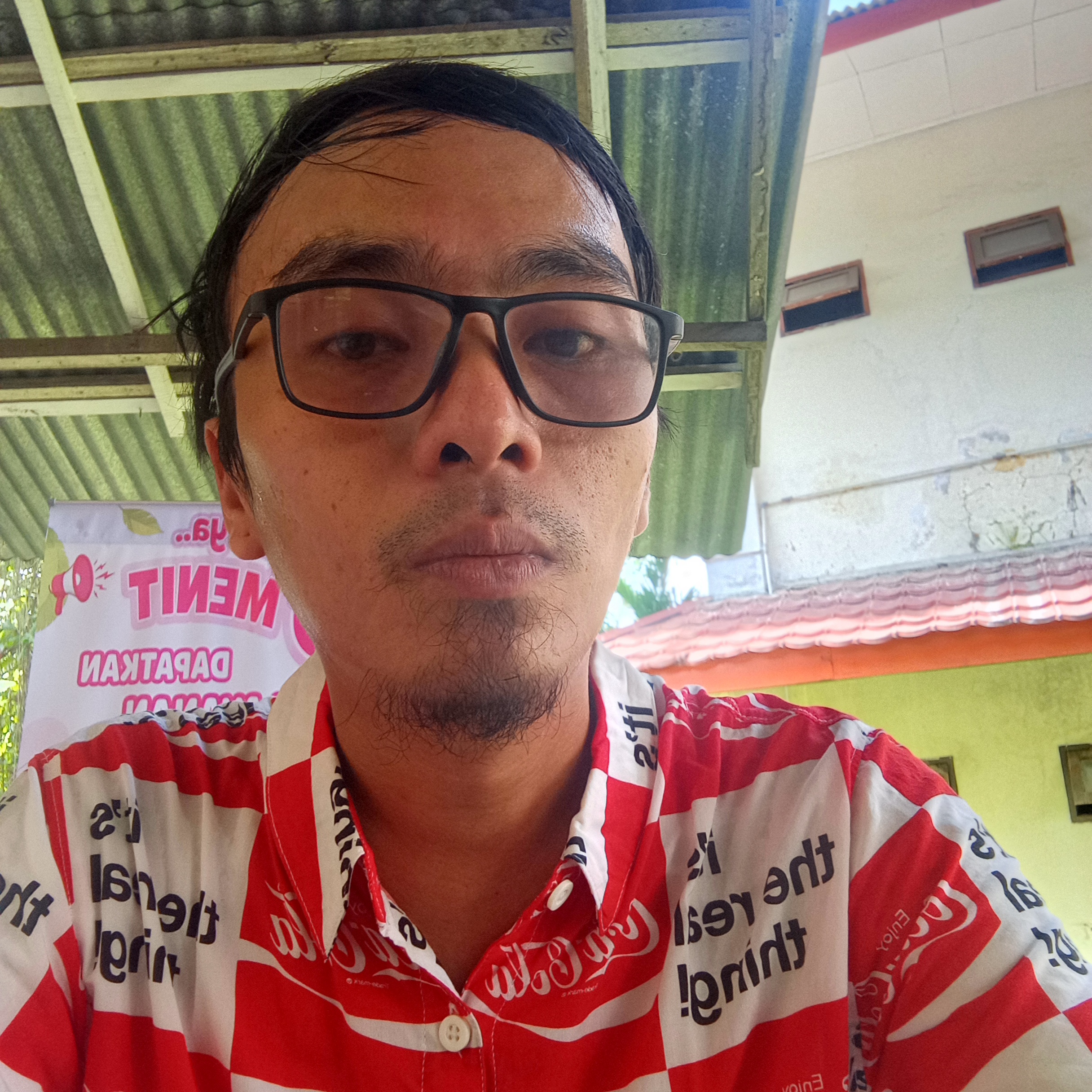 Satu Jiwa, Dua Wajah: Hubungan Doktrin Karya Kekaryaan dengan Marhaenisme